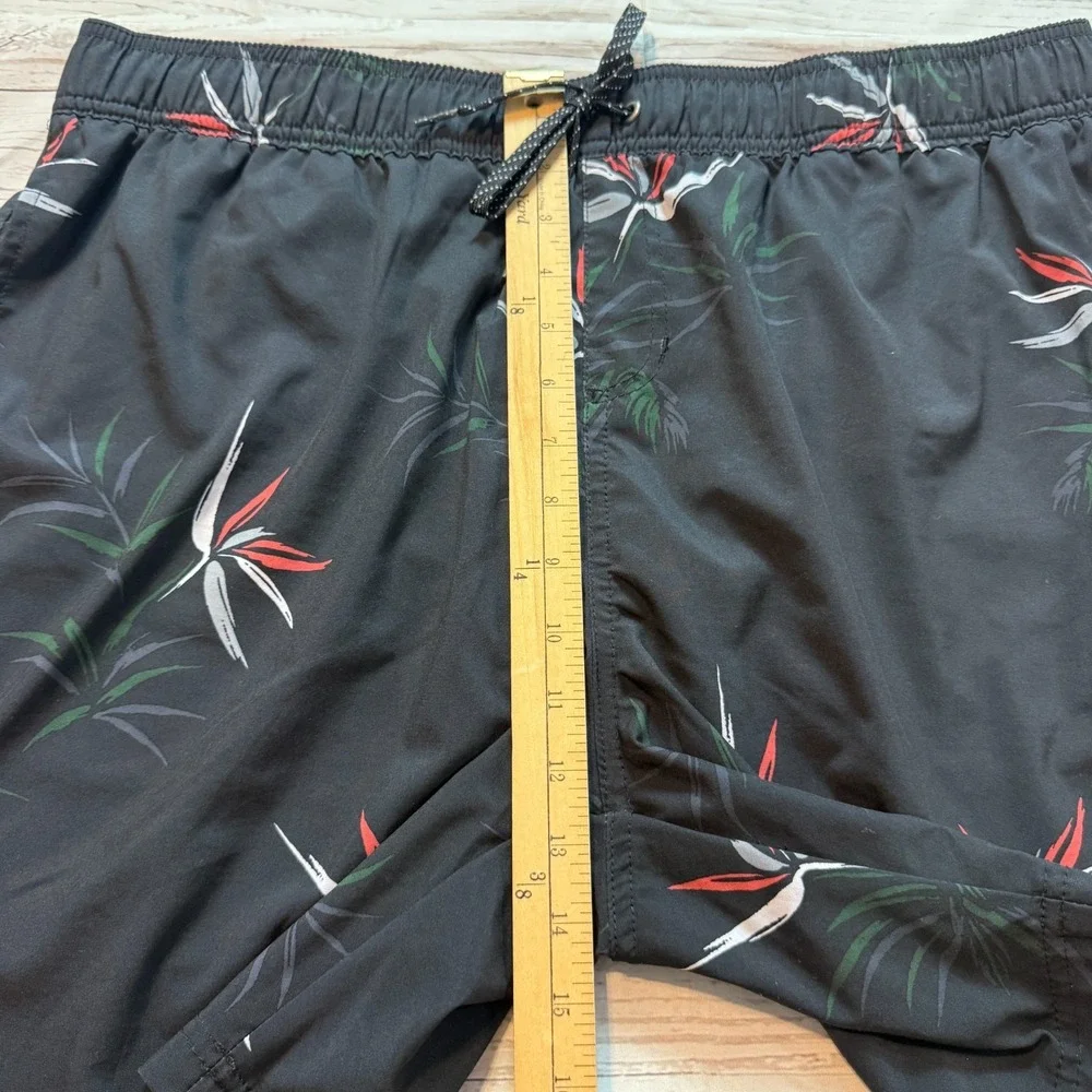 Quicksilver Boardshorts Swim Trunks Black‎ Floral Men's Size XL